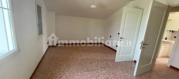 Villa de 2 dormitorios en Venice, Italy No. 178891 10