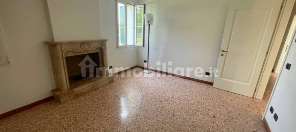 Villa de 2 dormitorios en Venice, Italy No. 178891 11