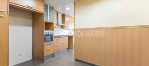 4 bedrooms Apartment in Viladecans, Spain No. 174894 4