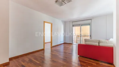 4 bedrooms Apartment in Viladecans, Spain No. 174894