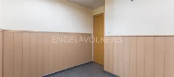 4 bedrooms Apartment in Viladecans, Spain No. 174894 9