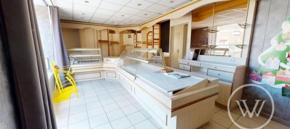 120m² Commercial property in Doubs, France No. 305133 2