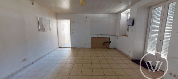 120m² Commercial property in Doubs, France No. 305133 7