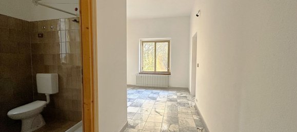 8 rooms Villa in Udine, Italy No. 15809 10