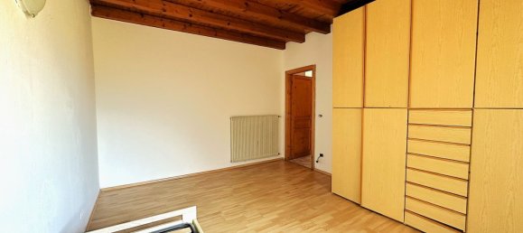 8 rooms Villa in Udine, Italy No. 15809 30