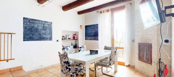 Casa T3 em Cento, Italy N.º 65782 5
