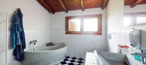 Casa T3 em Cento, Italy N.º 65782 18