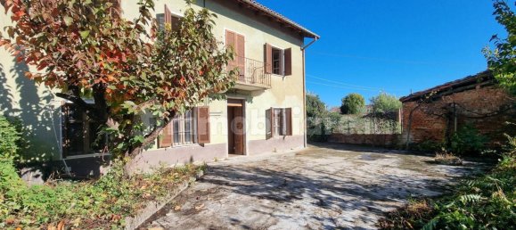4 bedrooms House in Mombercelli, Italy No. 356021 2
