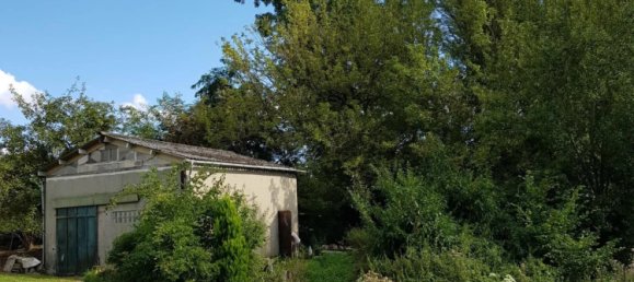  Land in Trucy, France No. 94682 3