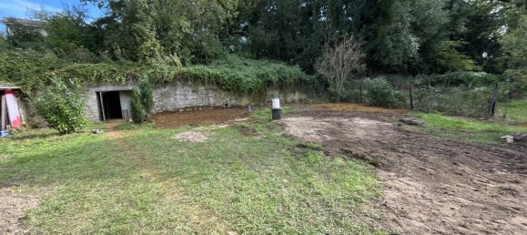  Land in Trucy, France No. 94682 2