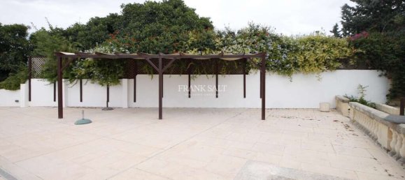 4 bedrooms Bungalow in Saint Paul's Bay, Malta No. 3266 4