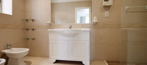 4 bedrooms Bungalow in Saint Paul's Bay, Malta No. 3266 19