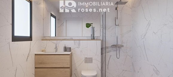 3 Schlafzimmer Stadthaus in Palau-saverdera, Spain, Nr. 183963 10