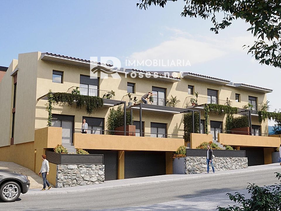 3 Schlafzimmer Stadthaus in Palau-saverdera, Spain, Nr. 183963