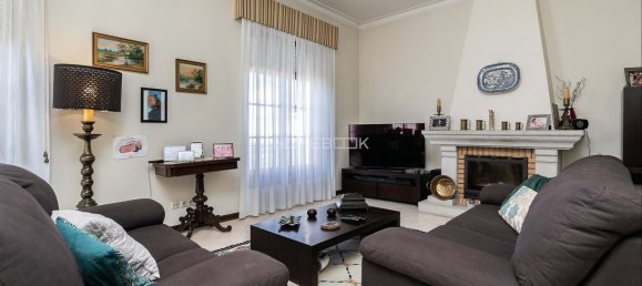 5 bedrooms Building in Tavira, Portugal No. 115219 15