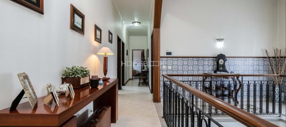 5 bedrooms Building in Tavira, Portugal No. 115219 5