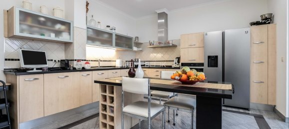 5 bedrooms Building in Tavira, Portugal No. 115219 10