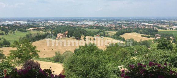 2 bedrooms Apartment in Maranello, Italy No. 313512 5