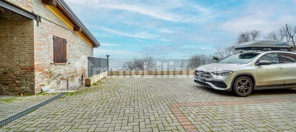 2 bedrooms Apartment in Maranello, Italy No. 313512 16