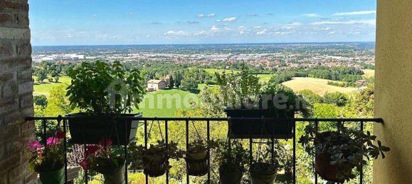 2 bedrooms Apartment in Maranello, Italy No. 313512 4