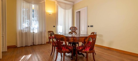17 rooms Villa in Quagliuzzo, Italy No. 70417 26
