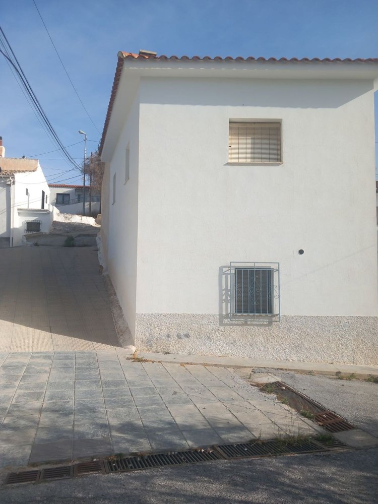 4 غرف نوم منزل في Baza, Spain رقم 157439