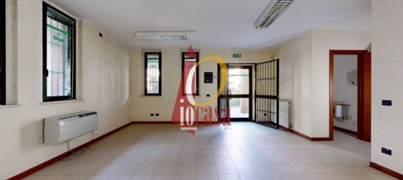2 rooms Office in San Giuliano Milanese, Italy No. 376631 17