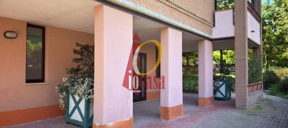 2 rooms Office in San Giuliano Milanese, Italy No. 376631 9