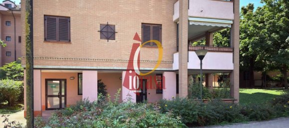 2 rooms Office in San Giuliano Milanese, Italy No. 376631 10