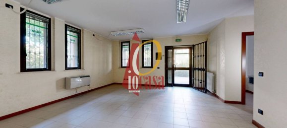 2 rooms Office in San Giuliano Milanese, Italy No. 376631 18