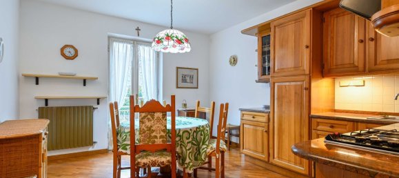 3 rooms Apartment in Selvino, Italy No. 165368 11