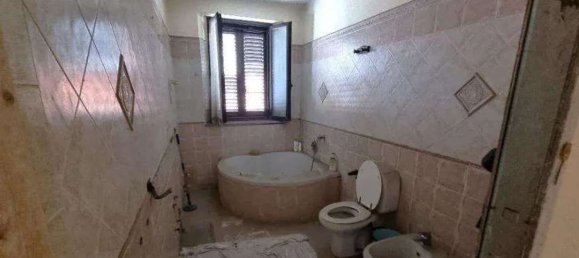 2 rooms Apartment in Busto Arsizio, Italy No. 13051 16