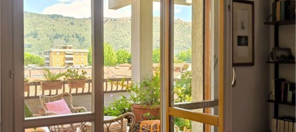 Квартира с 4 спальнями в Прато, Италия № 359867 6