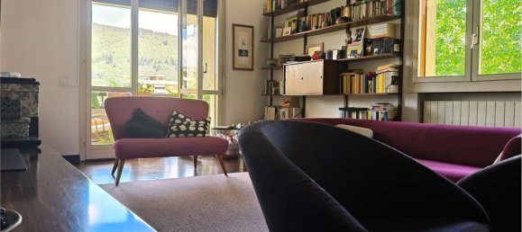 Квартира с 4 спальнями в Прато, Италия № 359867 3