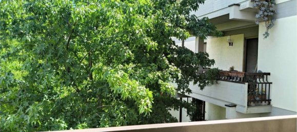 Квартира с 4 спальнями в Прато, Италия № 359867 9