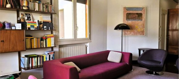 Квартира с 4 спальнями в Прато, Италия № 359867 13