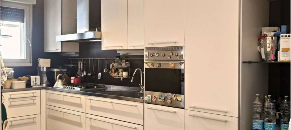 Квартира с 4 спальнями в Прато, Италия № 359867 19