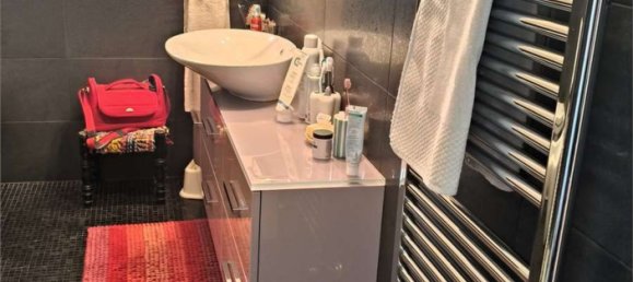 Квартира с 4 спальнями в Прато, Италия № 359867 36