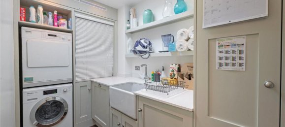 5 chambres Maison à London, United Kingdom No. 5196 6