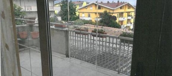 7 bedrooms Villa in Pianella, Italy No. 331803 15