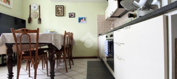 4 bedrooms House in Soncino, Italy No. 175972 3