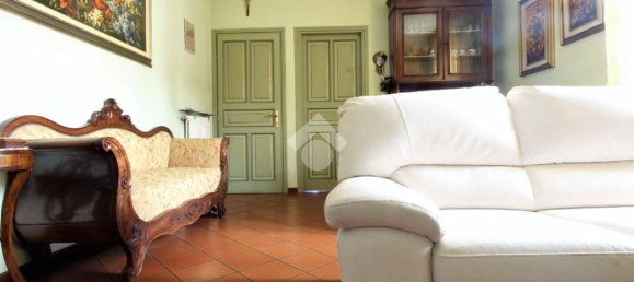 4 bedrooms House in Soncino, Italy No. 175972 6