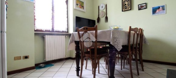 4 bedrooms House in Soncino, Italy No. 175972 4