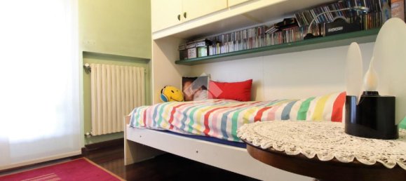 4 bedrooms House in Soncino, Italy No. 175972 13