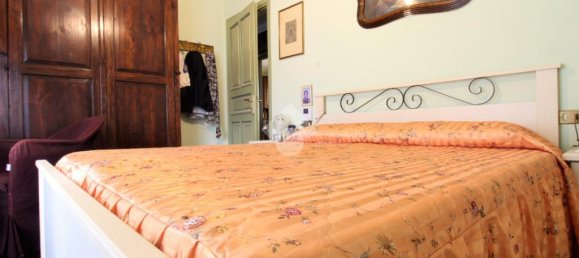 4 bedrooms House in Soncino, Italy No. 175972 12