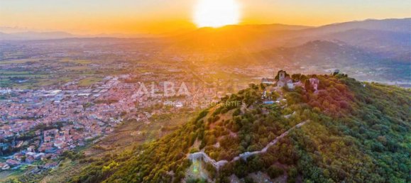 5 bedrooms Villa in Monsummano Terme, Italy No. 735 7