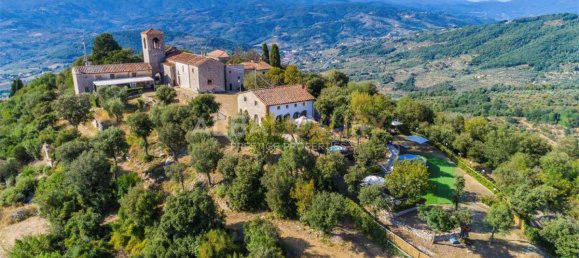 5 bedrooms Villa in Monsummano Terme, Italy No. 735 6