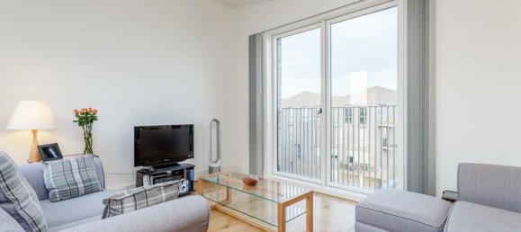 Офис с 2 спальнями в Брентфорд, Великобритания № 12344 3