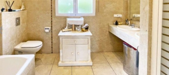 6 bedrooms House in Pedreguer, Spain No. 154671 18