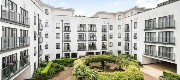1 bedroom Apartment in Roehampton, United Kingdom No. 7316 13